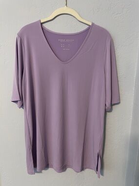 Susan Graver Dusty Lavender V-Neck Short Sleeve Top